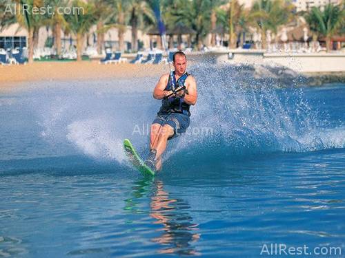 Beach Rotana Hotel & Towers 30